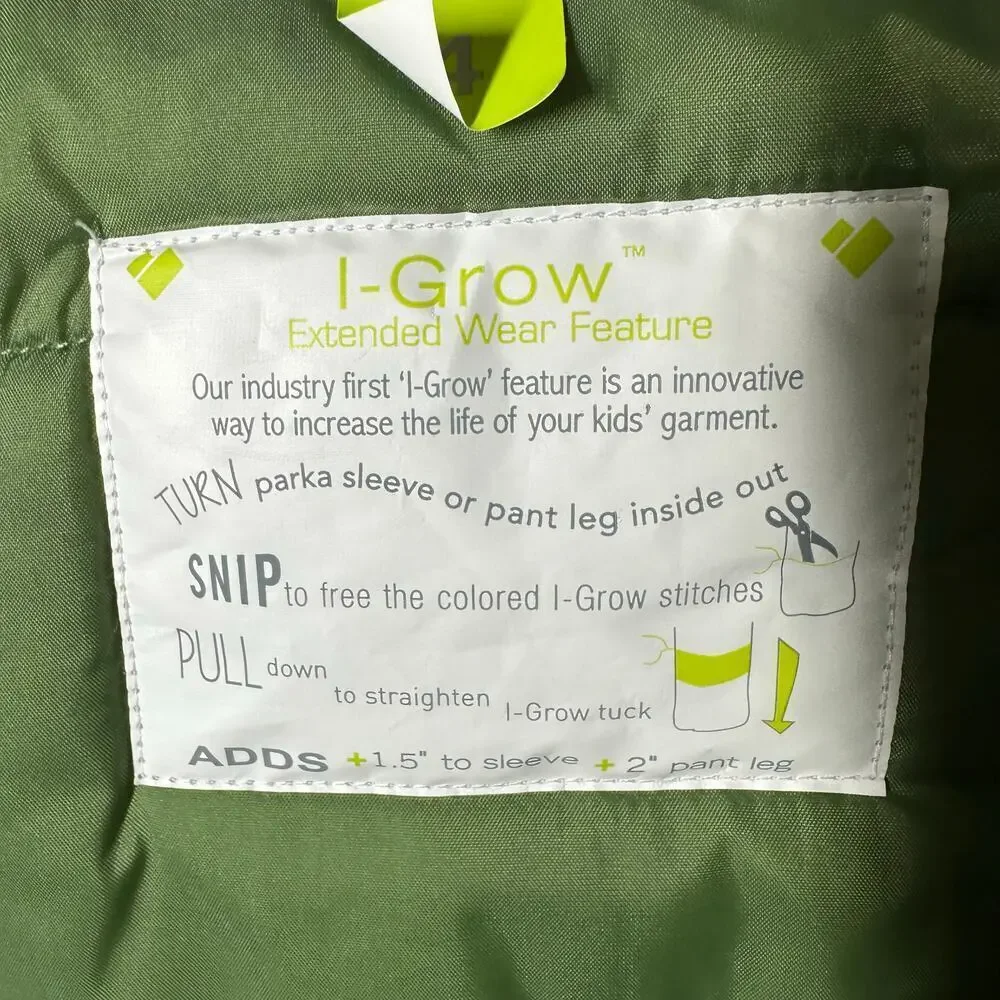 Obermeyer Ashor Kid's Winter Jacket Size 4 In the Wild